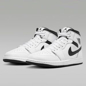 Nike Men's Air Jordan 1 Mid Shoes,  White/Black (DQ8426 132), 13 Medium US